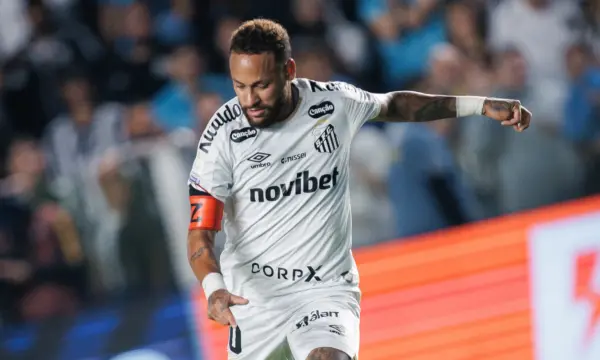 Atuações do Santos: Neymar salva, Rollheiser vai mal e defesa falha contra a Chapecoense