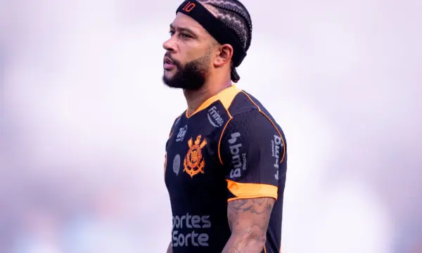 Memphis sinaliza que pode ceder, e Corinthians aguarda exames para tomar decisão
