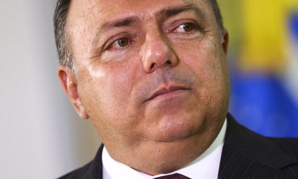 Pazuello afirma que 8 de janeiro não foi tentativa de golpe e volta a acenar ao voto feminino