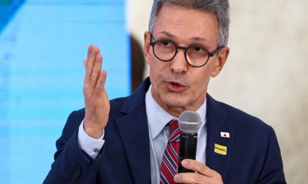 Zema diz que usará GLO contra crime organizado em ação conjunta com estados