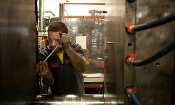 PMI composto dos EUA sobe a 56 pontos em agosto, de 54,5 em julho, diz S&P Global