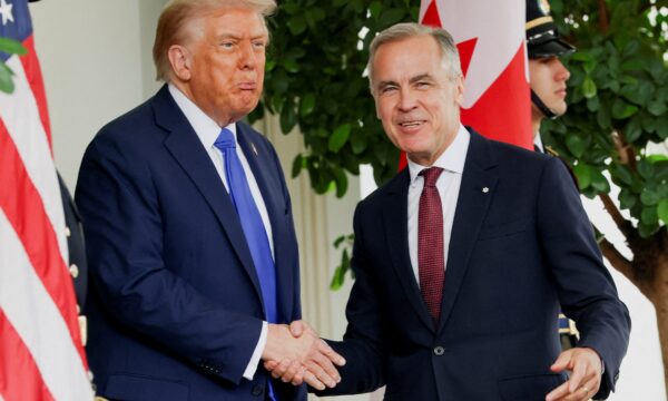 Tarifas do Canadá sobre produtos dos EUA entram em vigor após fracasso em negociações; entenda a disputa entre os dois países