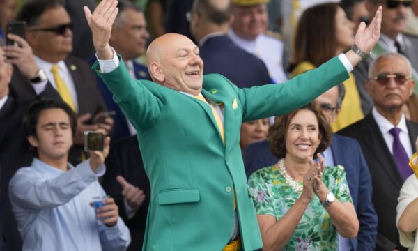 Luciano Hang doa R$ 150 mil para campanhas de candidatos a deputados em SC