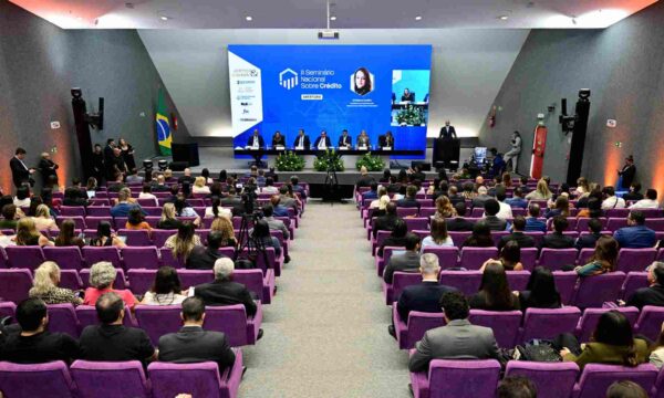 “IA e tokenização devem servir aos interesses da coletividade”, diz executiva da Zetta