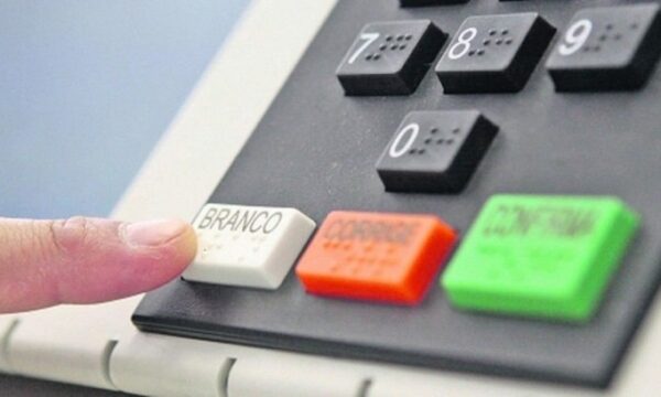 Voto nulo ou branco: qual a diferença?