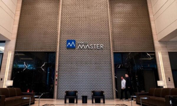CVM aplica multas que somam R$ 203 milhões a Vorcaro e a outros 15 réus em caso de fraude com FII