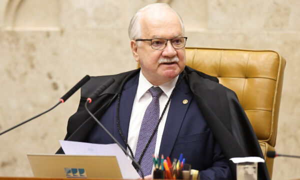 Resposta institucional à crise no STF será firme, proporcional e rigorosa, garante Edson Fachin